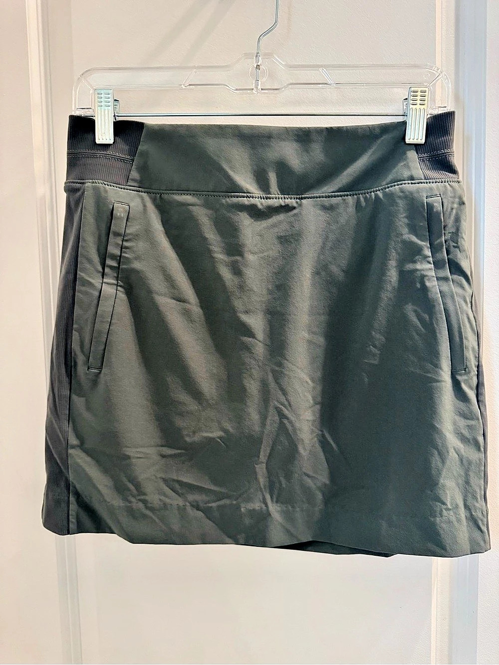Athleta Brooklyn Skort Women's Mini Skirt Black Size 4